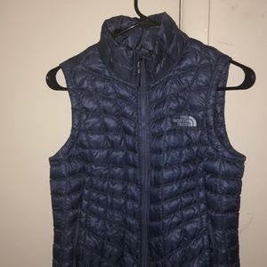 North face vest